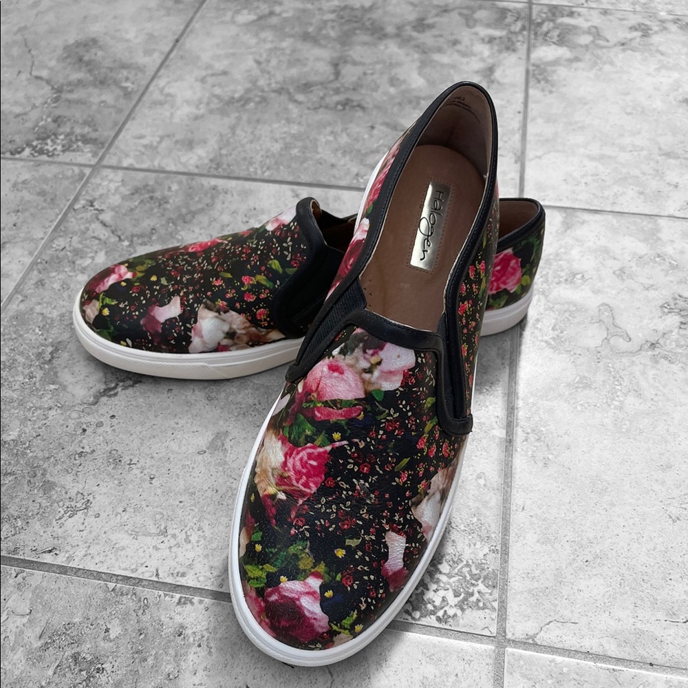 Halogen floral patterned women shoes size 10M